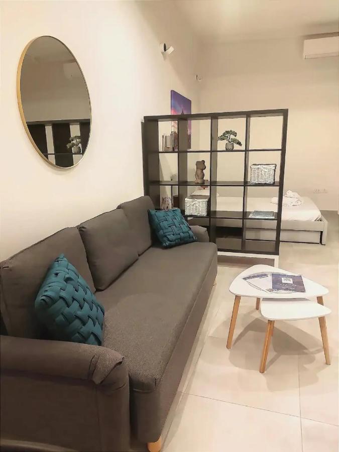 Ninety Eight Boutique Living Ξενοδοχείο Cospicua Εξωτερικό φωτογραφία